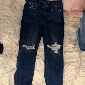 American Eagle Outfitters Women's Dark Blue Ripped Skinny Jeans